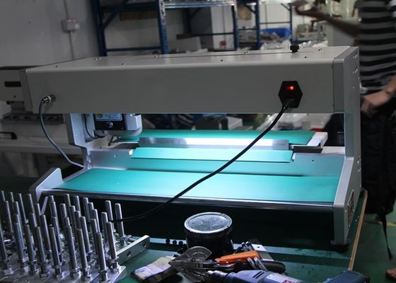 Giá tốt. V-Cut 400mm cắt chiều dài di chuyển Blade loại máy tách PCB trực tuyến